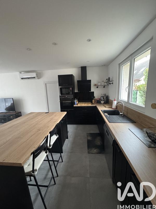 Maison - 96 m² - 4 pièces