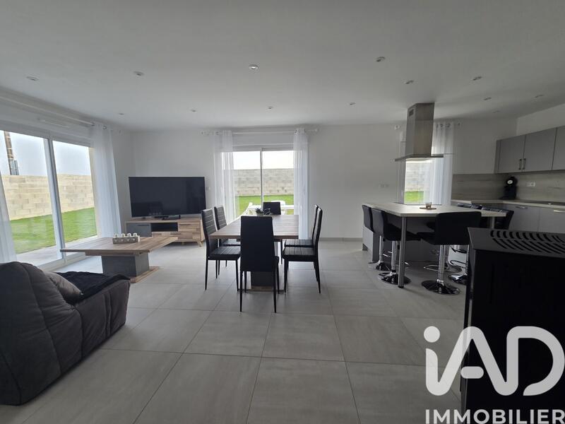 Maison - 88 m² - 4 pièces