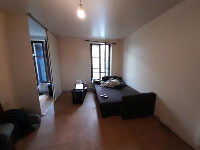 Studio - 28 m² - 1 pièce