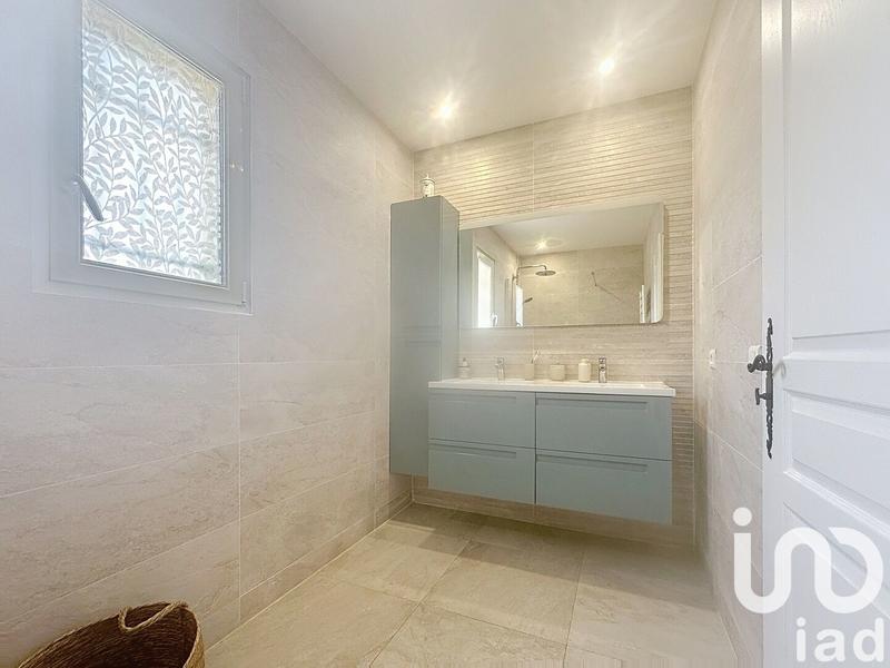 Maison - 189 m² - 7 pièces