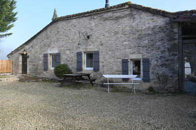 Maison - 198 m² - 8 pièces