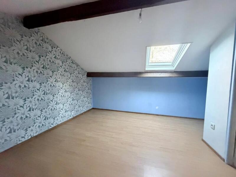 Maison - 165 m² - 8 pièces