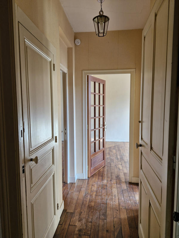 Maison - 121 m² - 5 pièces