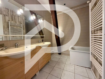 Appartement - 86 m² - 4 pièces