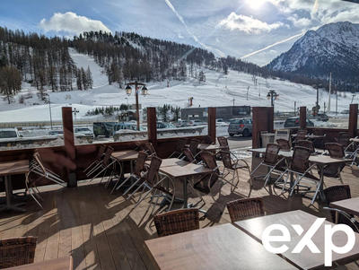 Fonds de commerce - 263 m²