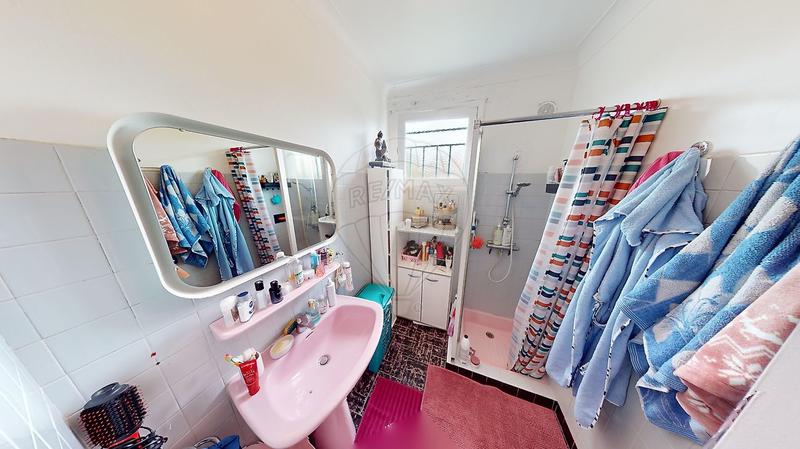 Immeuble - 150 m² - 8 pièces