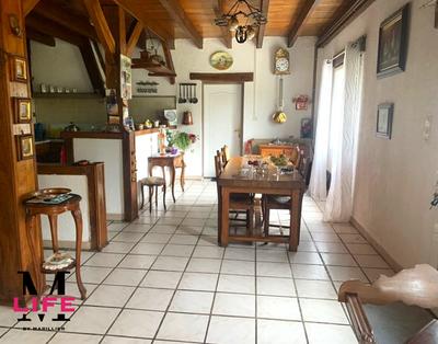 Maison - 107 m² - 4 pièces