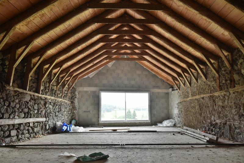 Maison en pierre - 180 m² - 2 pièces