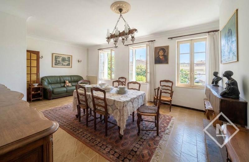 Maison - 153 m² - 7 pièces