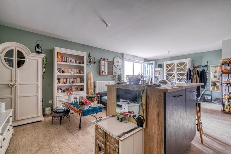 Appartement - 70 m² - 4 pièces