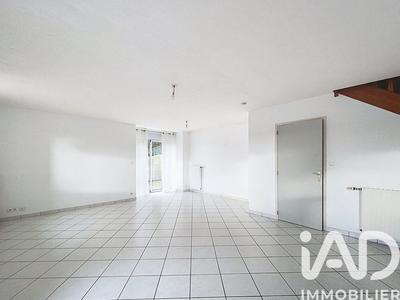 Maison - 94 m² - 4 pièces