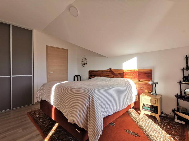 Appartement - 102 m² - 4 pièces