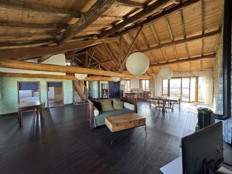 Maison ancienne - 427 m² - 14 pièces