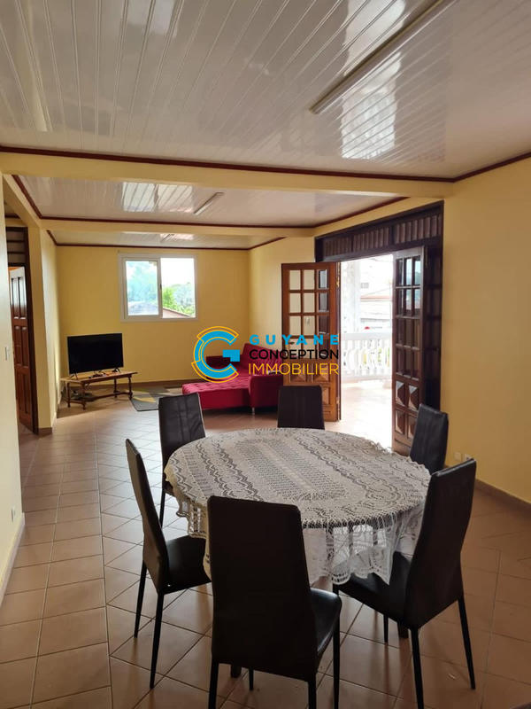 Appartement - 86 m² - 3 pièces