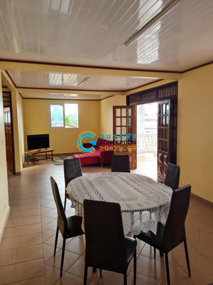 Appartement - 86 m² - 3 pièces