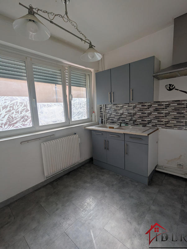 Appartement - 64 m² - 4 pièces