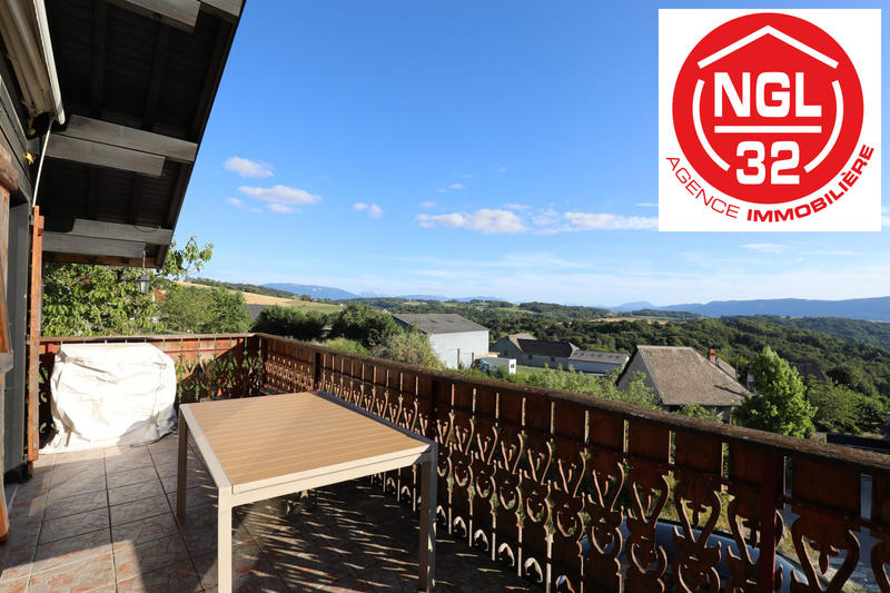 Châlet - 101 m² - 6 pièces