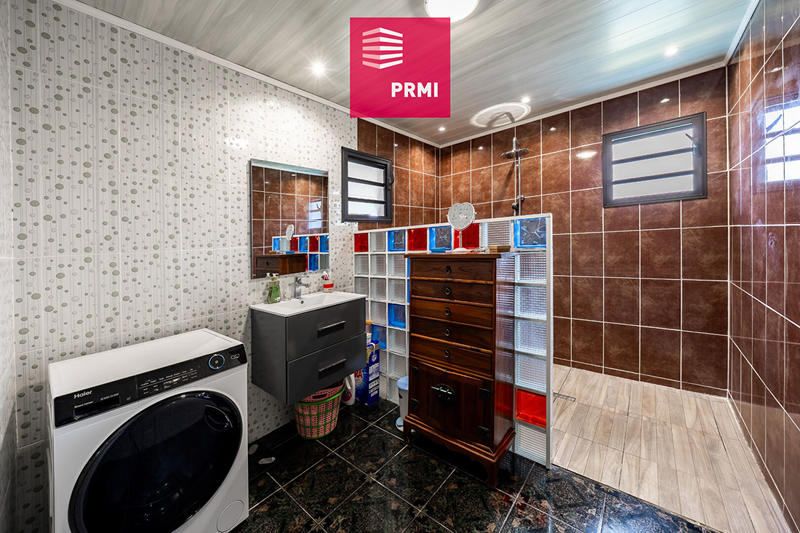 Maison - 105 m² - 4 pièces