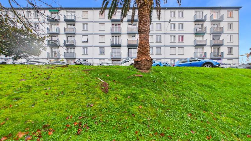 Appartement - 64 m² - 4 pièces