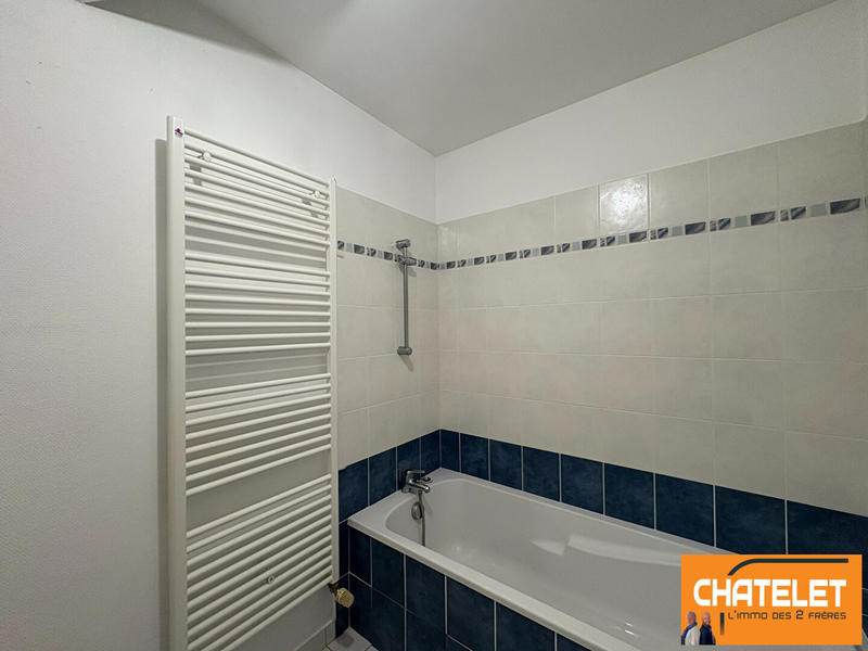 Maison - 121 m² - 5 pièces