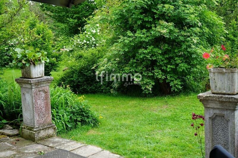 Propriété - 350 m² - 12 pièces