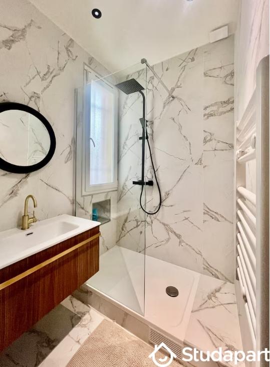 Chambre - 15 m² - 1 pièce