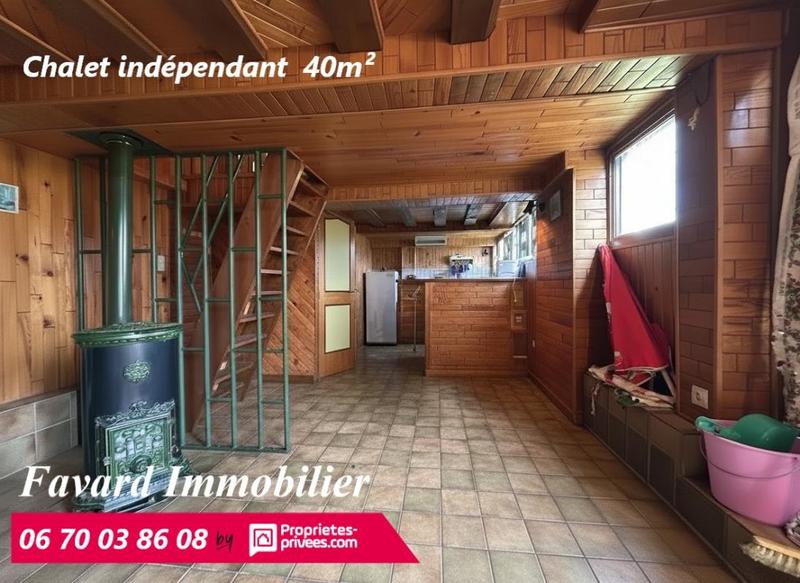 Maison - 260 m² - 12 pièces