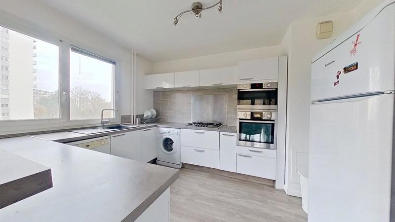 Appartement - 81 m² - 4 pièces