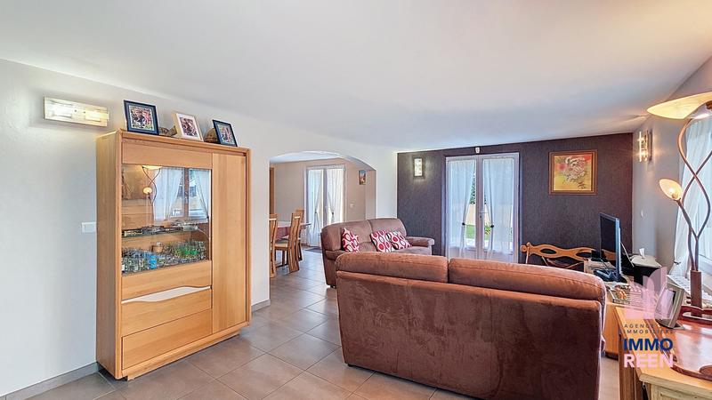 Villa - 177 m² - 8 pièces