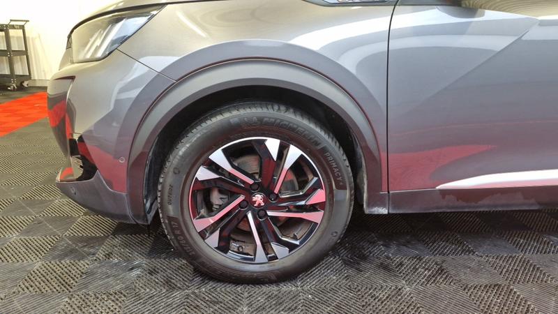 Peugeot 2008 Bluehdi 130 Ss Eat8 Gt Line