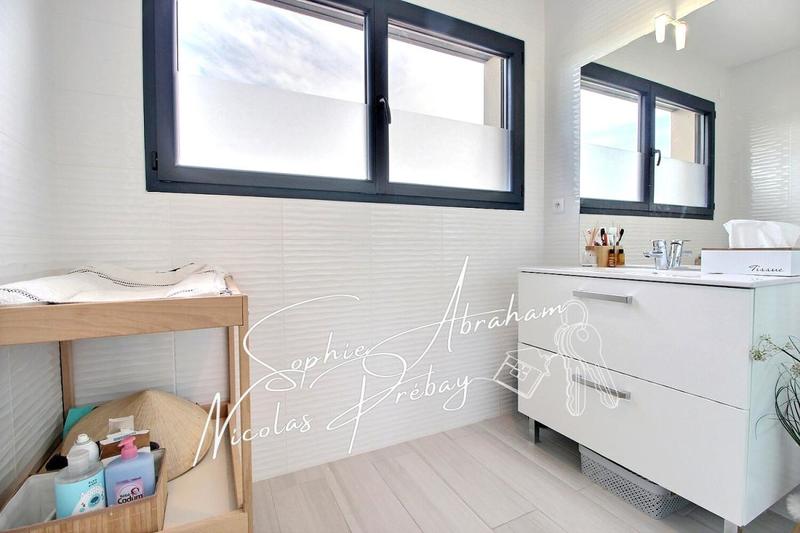 Maison - 116 m² - 4 pièces