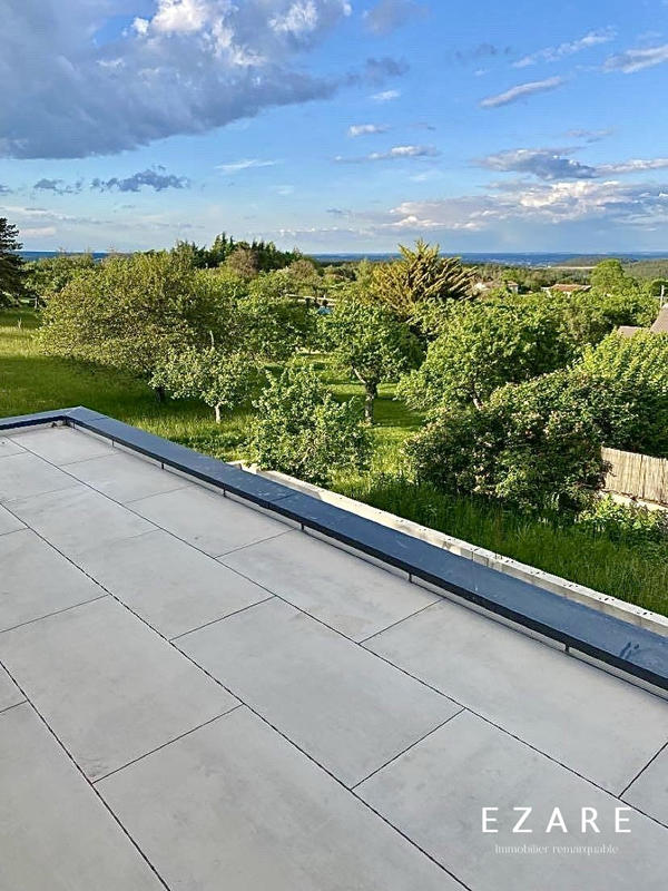 Maison - 170 m² - 6 pièces