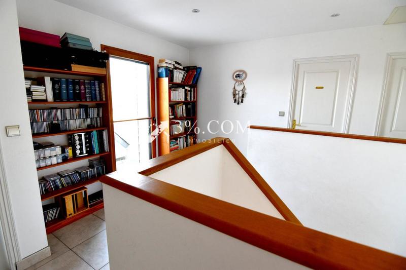 Propriété - 175 m² - 11 pièces