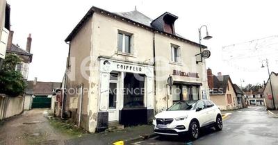 Immeuble - 81 m² - 4 pièces