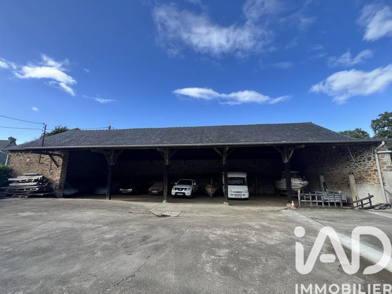 Maison - 250 m² - 1 pièce