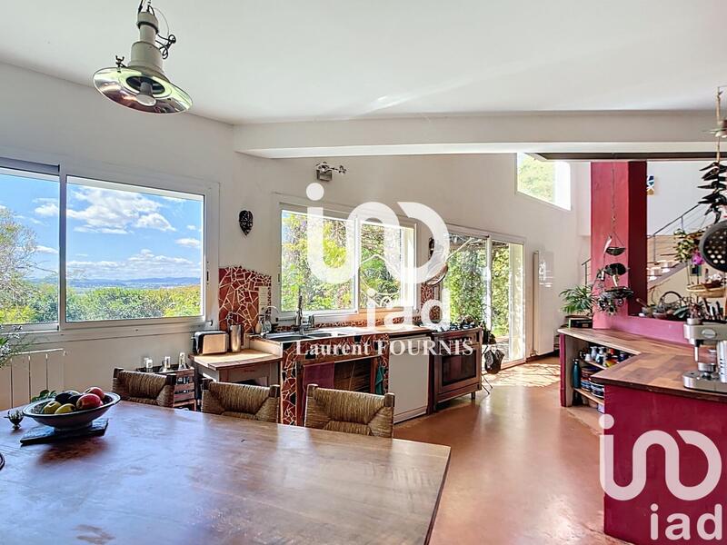 Maison de maîtres - 178 m² - 7 pièces