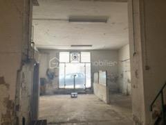 Local commercial - 158 m² - 1 pièce