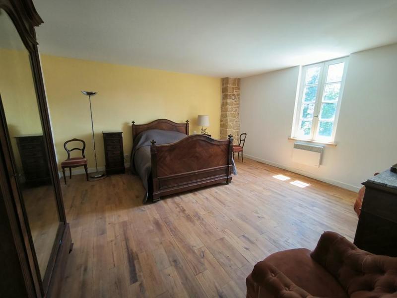 Demeure - 424 m² - 11 pièces