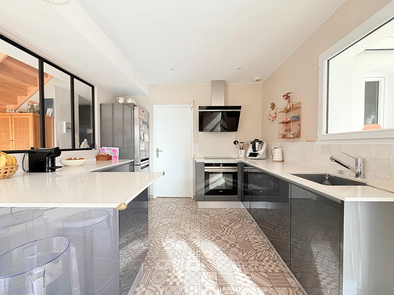 Maison - 149 m² - 7 pièces