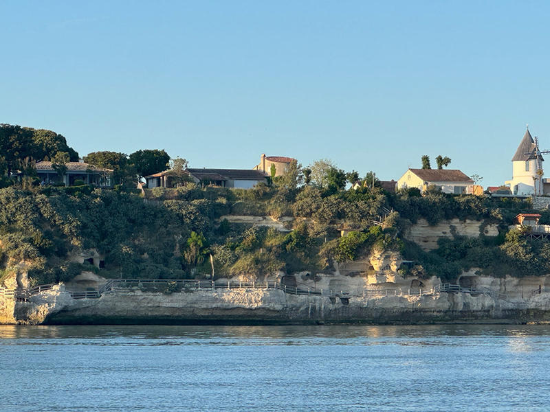 Maison - 166 m² - 4 pièces