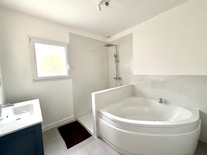 Maison - 109 m² - 4 pièces