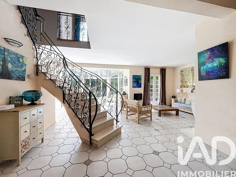 Maison - 168 m² - 6 pièces