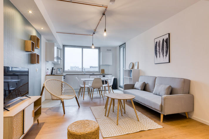 Chambre - 83 m² - 5 pièces