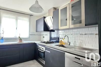 Maison - 97 m² - 5 pièces