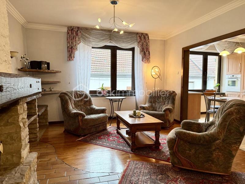 Maison - 178 m² - 8 pièces