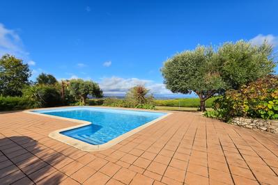 Maison - 186 m² - 7 pièces