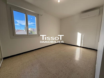 Appartement - 77 m² - 4 pièces