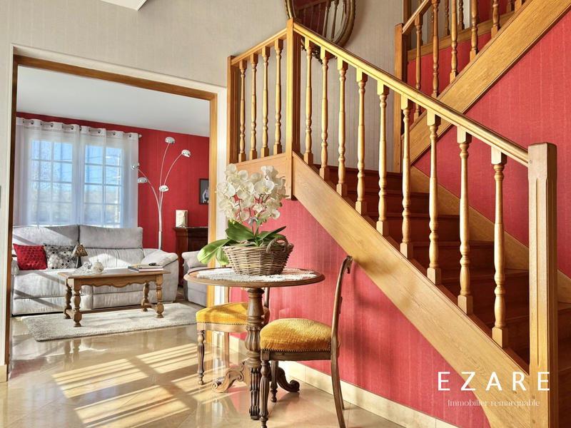 Maison - 180 m² - 6 pièces