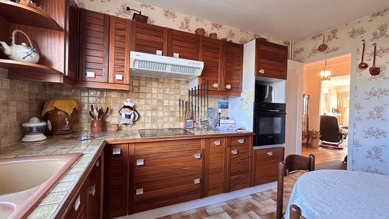 Appartement - 83 m² - 4 pièces