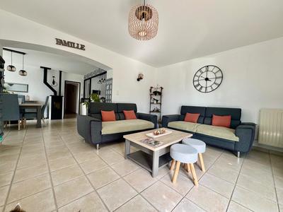 Maison - 117 m² - 6 pièces